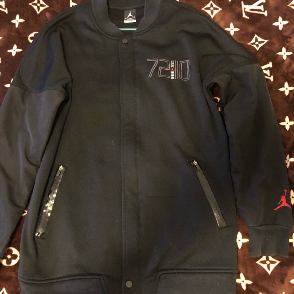 Great Condition RARE Retro Air-Jordan 72 10 Jacket!